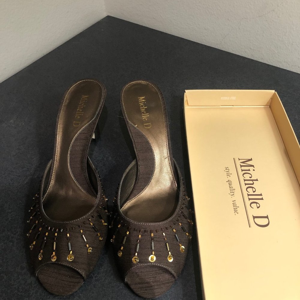 Gorgeous Brown Strap Heels